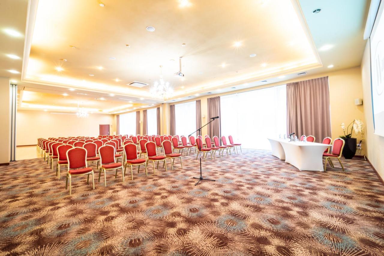 Warminski Hotel & Conference Olsztyn  Luaran gambar